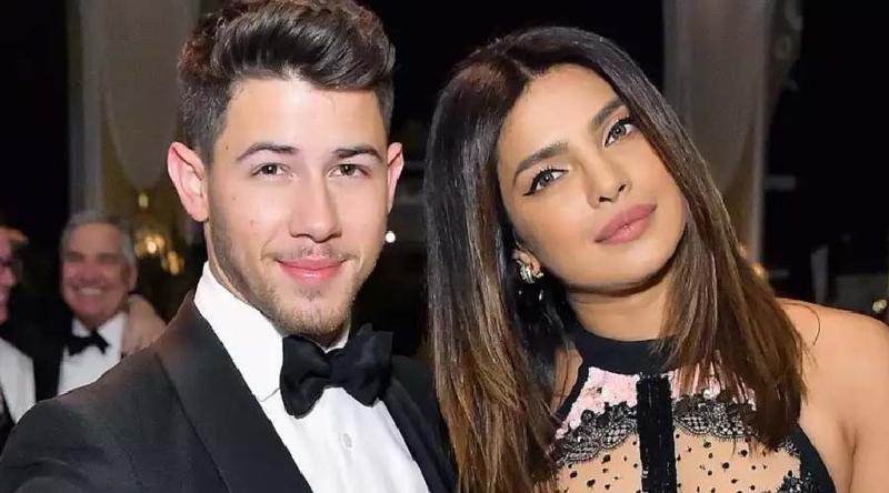 মেয়ে মালতী বাঁচবে কি না জানতেন না প্রিয়াঙ্কা ও নিক!