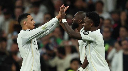 বেনফিকাকে বিদায় করে শেষ ষোলোতে রিয়াল মাদ্রিদ