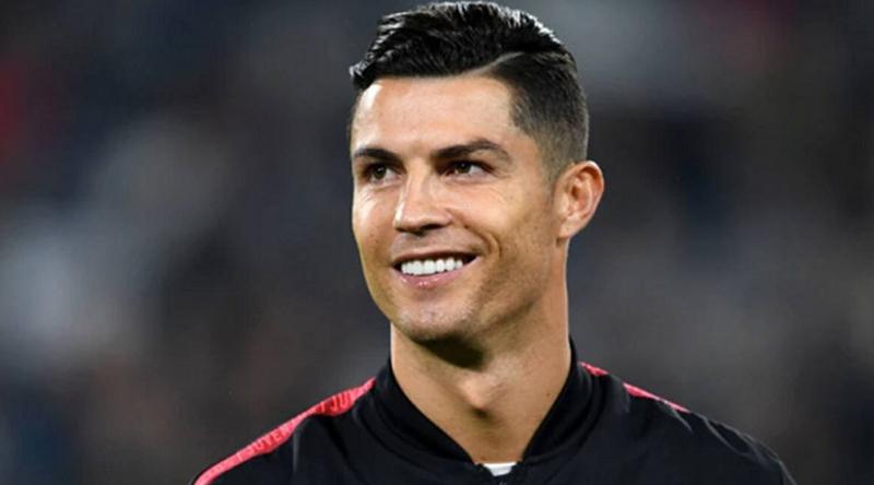 এবার ফুটবল ক্লাবের মালিকানায় যুক্ত হলো রোনালদোর নাম