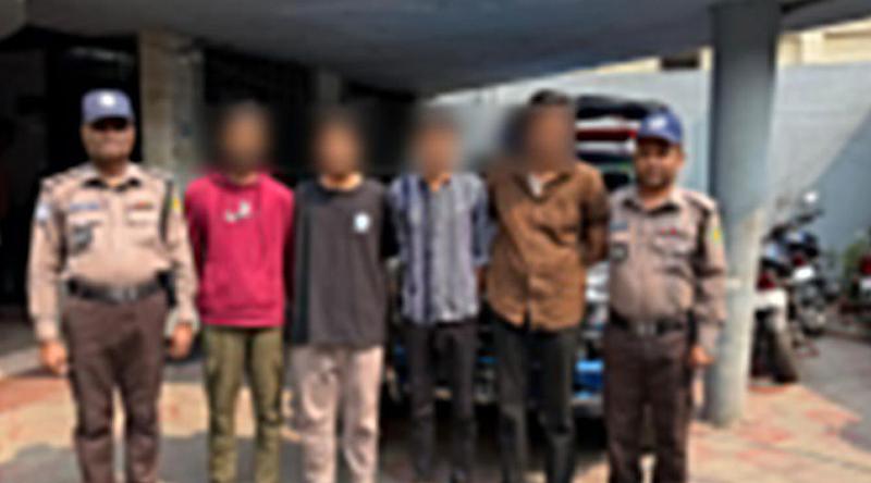 রমনায় স্কুলছাত্র অপহরণের ঘটনায় গ্রেপ্তার ৪