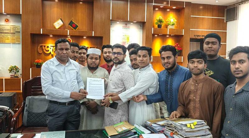 হাতিয়ায় সংঘর্ষ বন্ধ ও হান্নান মাসউদের নিরাপত্তা নিশ্চিতে এনসিপির স্মারকলিপি