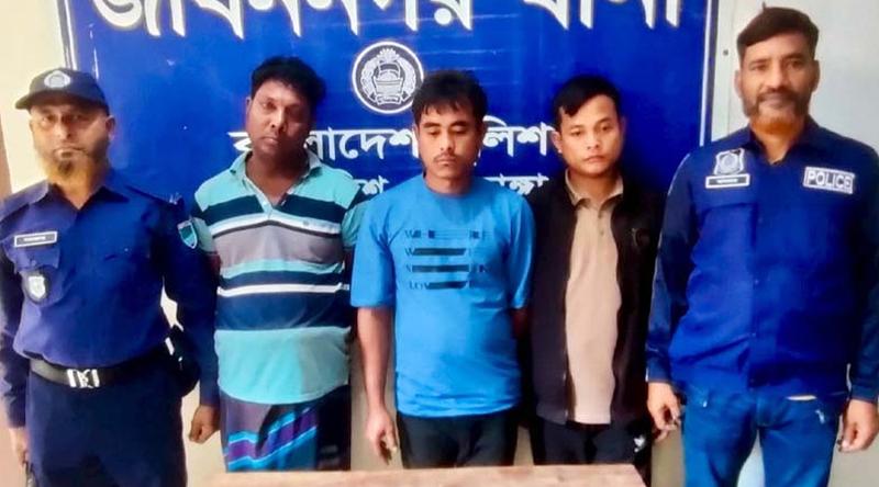 চুয়াডাঙ্গার জীবননগরে ইয়াবাসহ গ্রেপ্তার ৩