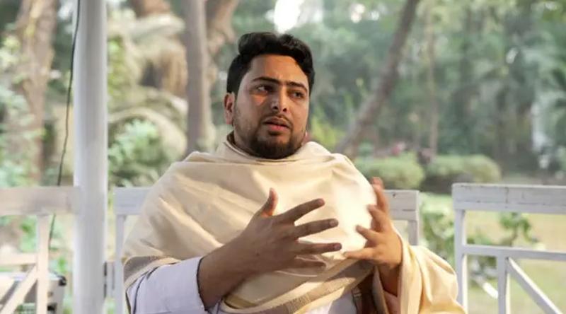 গণঅভ্যুত্থান করল ছাত্ররা, ফল ভোগ করছে রাজনৈতিক দলগুলো: নাহিদ ইসলাম