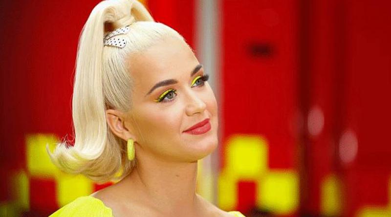 মা হচ্ছেন জনপ্রিয় পপ তারকা কেটি পেরি!