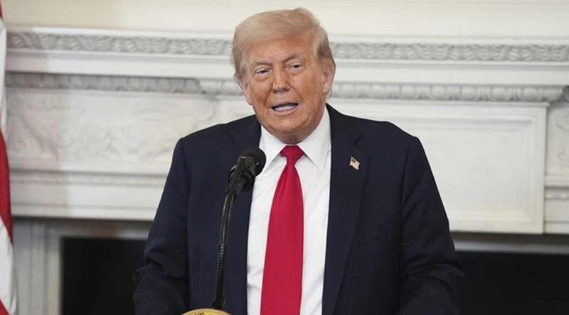 ট্রাম্পের মানসিক সক্ষমতা নিয়ে উদ্বেগ বাড়ছে মার্কিনিদের: জরিপ