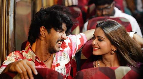 নারী গ্যাংস্টার গল্পে দ্বৈত চরিত্রে তিশা!