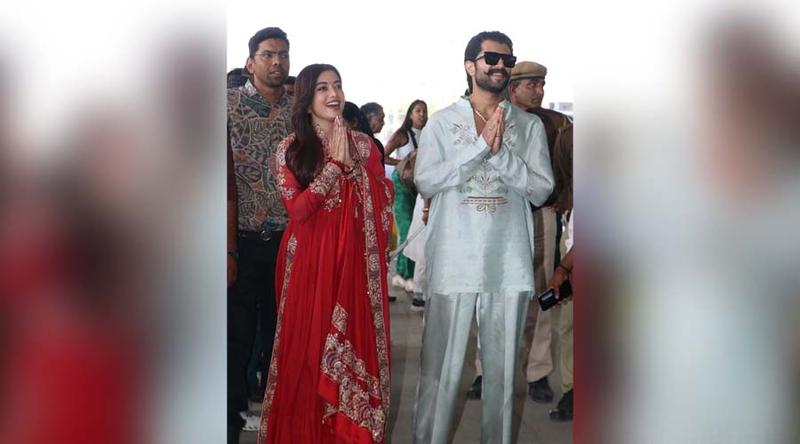 বিয়ের পর প্রথমবার একসঙ্গে জনসমক্ষে বিজয়-রাশমিকা