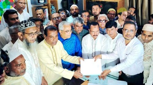 বগুড়া-৬ আসনে বিএনপি প্রার্থীর মনোনয়নপত্র দাখিল