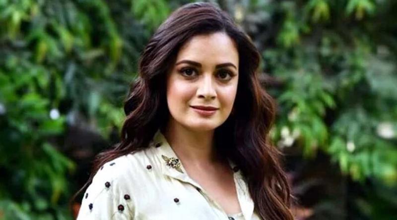 ছেলেমেয়ের প্রশংসায় পঞ্চমুখ, তবু কোন কথা ভেবে আতঙ্কিত দিয়া?