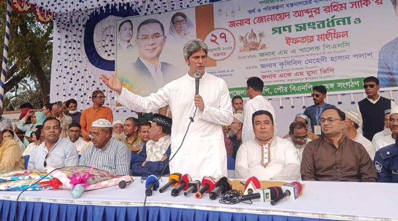 দেশকে সুখী ও শান্তিপূর্ণ রাষ্ট্র হিসেবে গড়তে দিনরাত কাজ চলছে: প্রতিমন্ত্রী জোনায়েদ সাকী