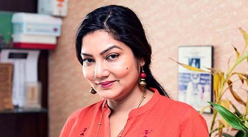 এখন কেমন আছেন অভিনেত্রী দোলন রায়ের মা?