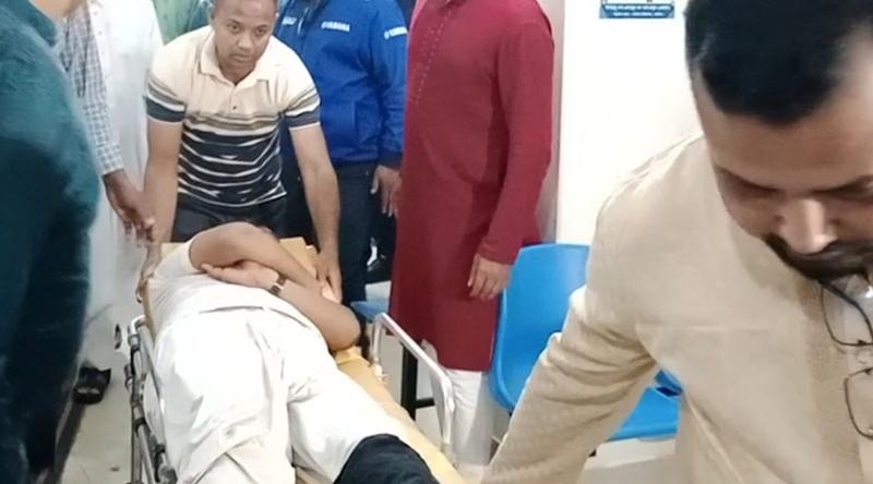 সন্তানের পিস্তল থেকে ছোড়া গুলিতে আহত এসআই