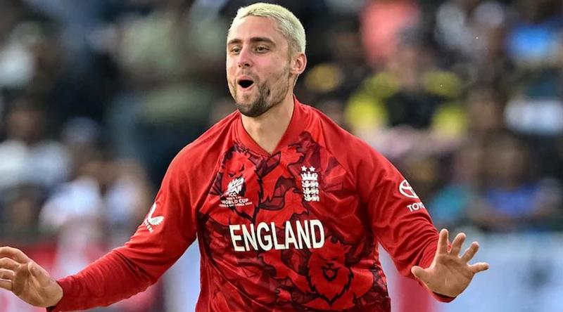 ইংল্যান্ড-নিউজিল্যান্ডের স্পিনময় ম্যাচে বিশ্বরেকর্ড গড়লেন উইল জ্যাকস