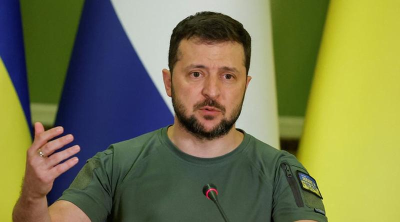 পারমাণবিক অস্ত্রের প্রস্তাব পেলে আনন্দের সঙ্গে গ্রহণ করতাম: জেলেনস্কি