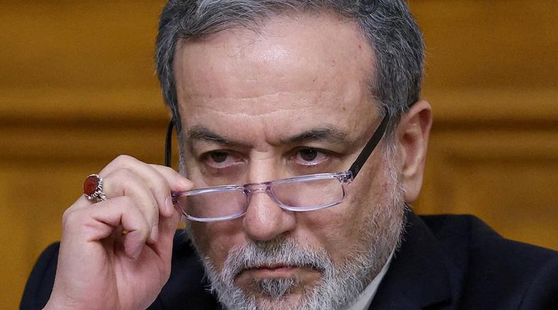 মেয়েদের স্কুলে হামলার কঠোর জবাব দেয়া হবে: ইরানের পররাষ্ট্রমন্ত্রী