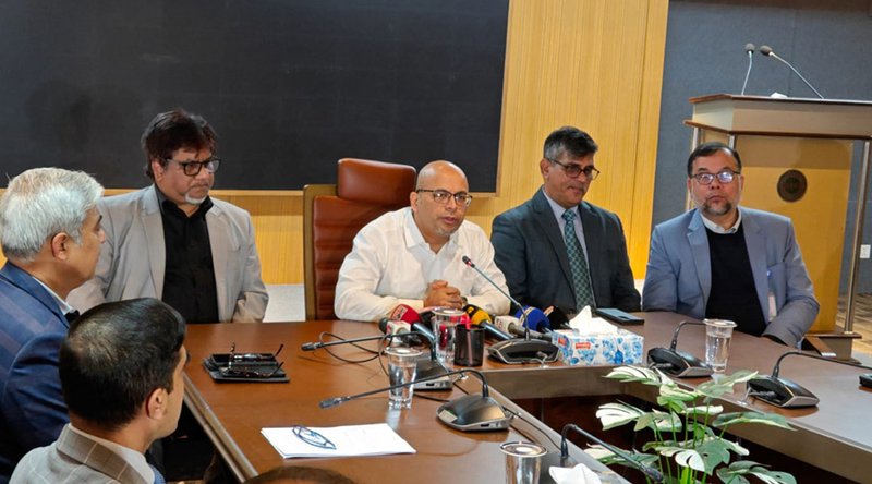 এনইআইআর চালুতে আর্থিক প্রতারণা ও জালিয়াতি কমবে : ফয়েজ আহমদ তৈয়্যব