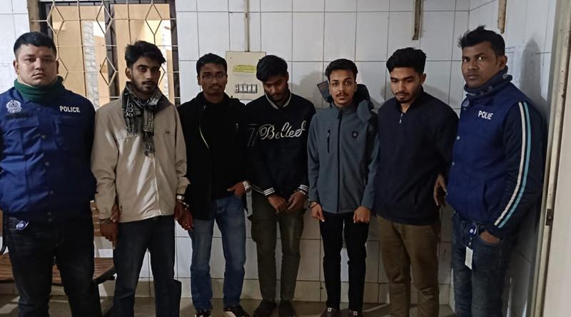 সাভারে ছাত্রলীগের প্রতিষ্ঠাবার্ষিকী পালন করায় আটক ৫