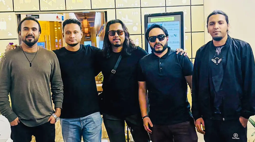 'অ্যাশেজ' এবার দৃষ্টিহীন তরুণের পাশে