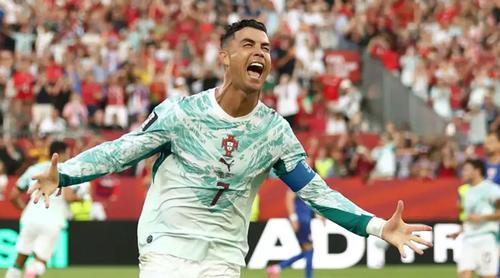 বিশ্বকাপের নকআউটে পর্বে নিজের গোলখরা কাটালেন রোনালদো
