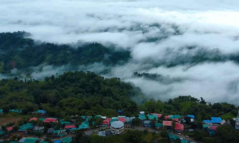 সাজেকে আটকা পড়েছেন ৬০০ পর্যটক