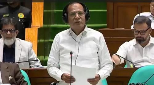 পাহাড়ধসের ঝুঁকিতে থাকা বাসিন্দাদের নিরাপদ স্থানে বাড়ি দেবে সরকার : দুর্যোগমন্ত্রী