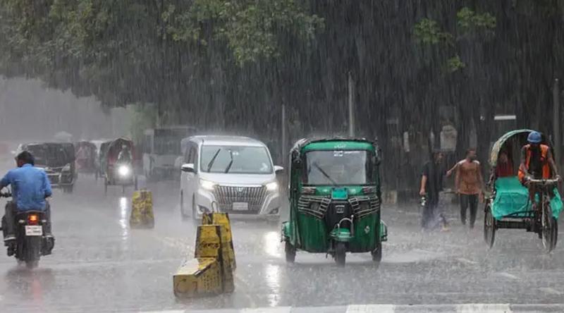 দুপুরের মধ্যে ঢাকাসহ ১৪ জেলায় ভারি বৃষ্টির আভাস