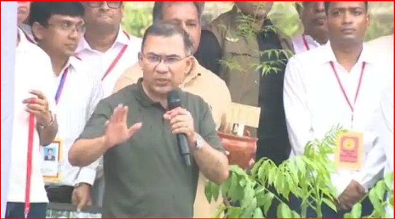 এক বছরে ৪১ লাখ পরিবারকে ফ্যামিলি কার্ড দেওয়া হবে : প্রধানমন্ত্রী