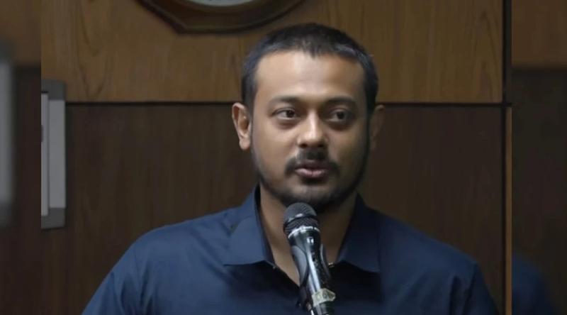 স্বরাষ্ট্রসহ চার মন্ত্রীর পদত্যাগ চাইলেন নাসীরুদ্দীন পাটওয়ারী