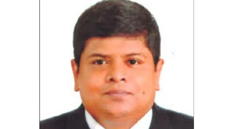 পদত্যাগ করলেন ডেপুটি অ্যাটর্নি জেনারেল এমরান খান