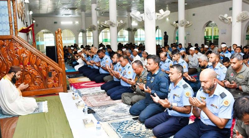 মাইলস্টোন দুর্ঘটনায় হতাহতদের স্মরণে বিমানবাহিনীর সব মসজিদে দোয়া ও মোনাজাত