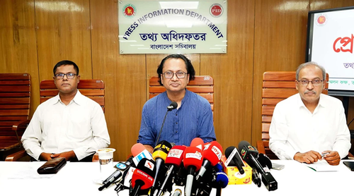 সাইবার বুলিং শক্ত হাতে দমনে সরকার বদ্ধপরিকর: তথ্য উপদেষ্টা