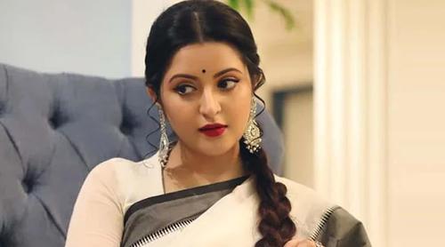 কেন বিশ্বকাপ ফাইনাল বাতিল চাইলেন পরীমনি?