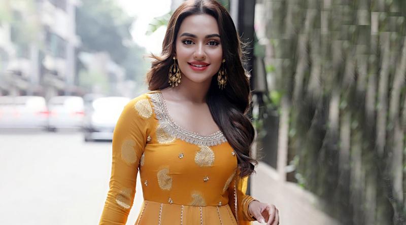 ‘লোকে বলে’ গানের সাফল্যে উচ্ছ্বসিত অভিনেত্রী নুসরাত ফারিয়া
