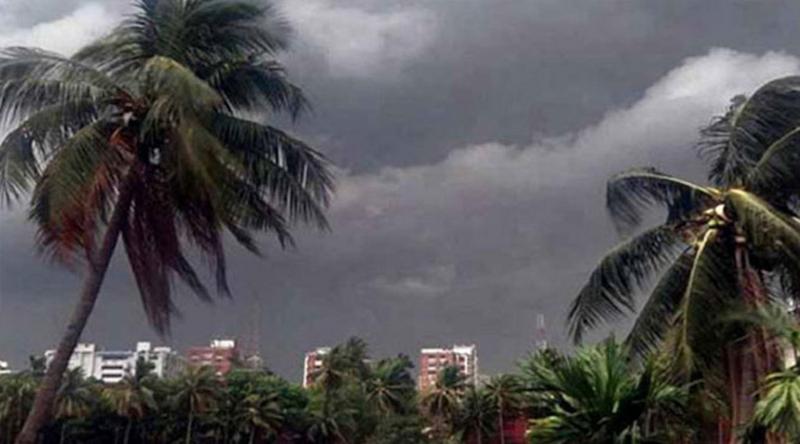 সন্ধ্যার মধ্যে ঢাকাসহ দেশের  ১৪ জেলায় বজ্রবৃষ্টির আভাস