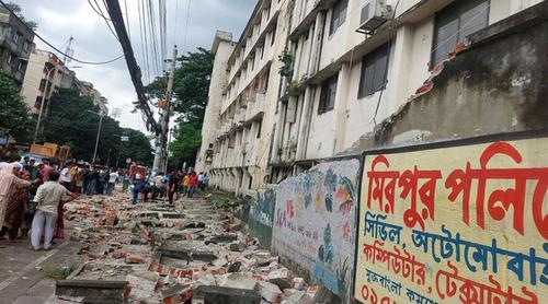 মিরপুর কলেজের দেয়াল ধসে মৃত্যু এক, আহত অন্তত ৭