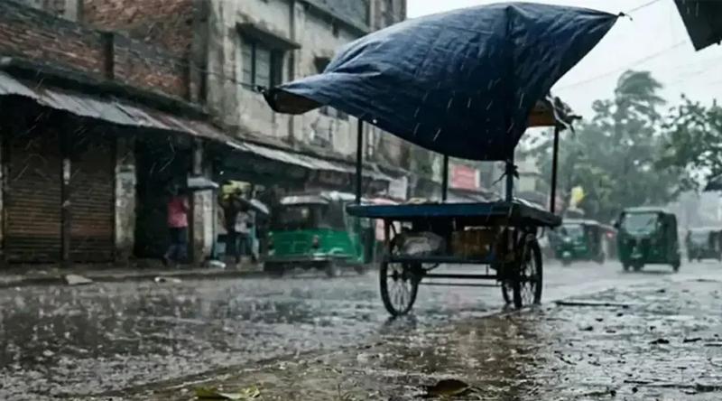 রাতের মধ্যে ১৩ অঞ্চলে ঝড়ো হাওয়ার আভাস, নদীবন্দরে সতর্ক সংকেত