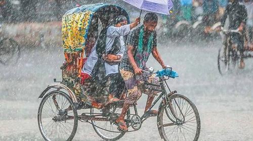 দুপুরের মধ্যে দেশের ৯ জেলায় বৃষ্টির সম্ভাবনা, নদীবন্দরে সতর্কতা