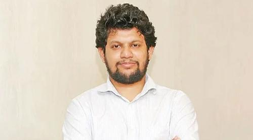 ফ্যাসিবাদের পক্ষে অবস্থানকারীদের বিশ্ববিদ্যালয়ে পাঠদানের সুযোগ থাকা উচিত নয়: মাহফুজ
