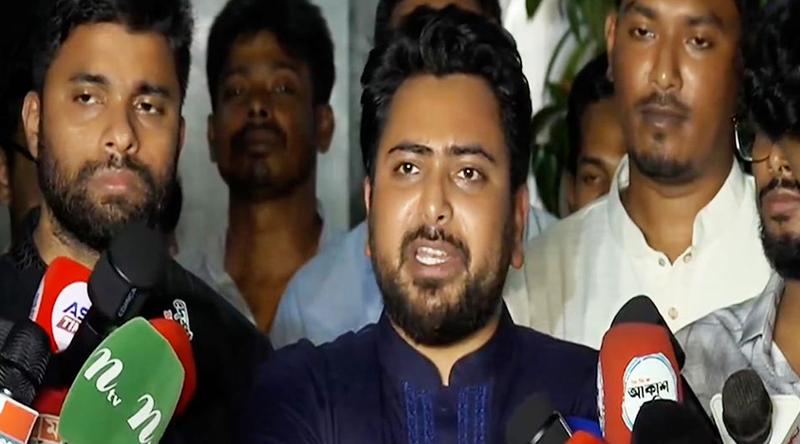 দেশ চালাতে প্রধানমন্ত্রী ব্যর্থ, এভাবে চললে মেয়াদ শেষ করতে পারবে না: নাহিদ