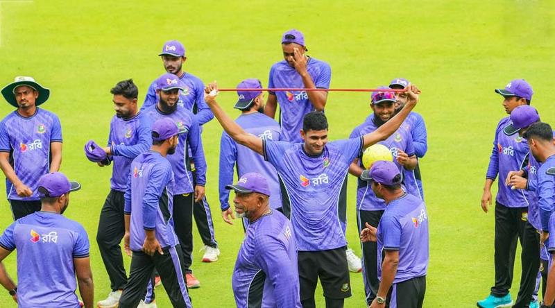 শ্রীলঙ্কার লিগে খেলতে নাম দিলেন ৩২ বাংলাদেশি, সর্বোচ্চ ক্যাটাগরিতে শরিফুল