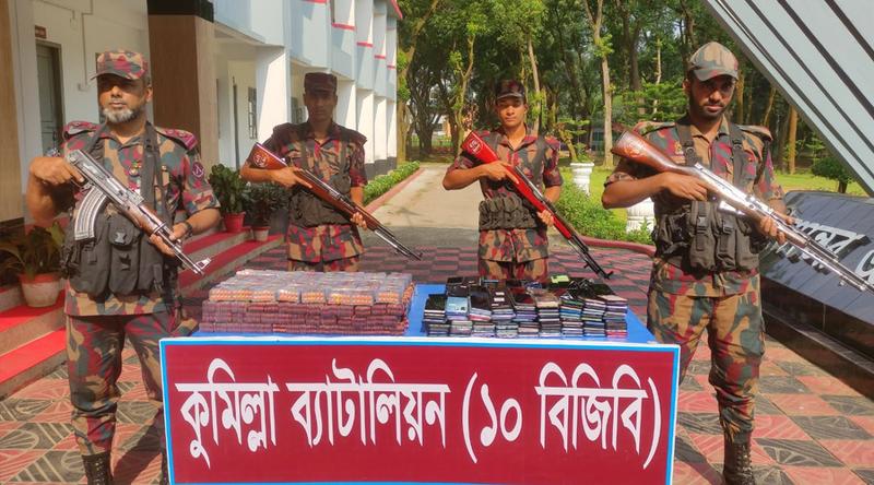 কুমিল্লায় কোটি টাকার ভারতীয় মালামাল জব্দ