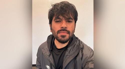 আন্দোলন শুরু করতে ভারতে ফিরছেন আলোচিত ‘ককরোচ জনতা পার্টি’র প্রতিষ্ঠাতা!