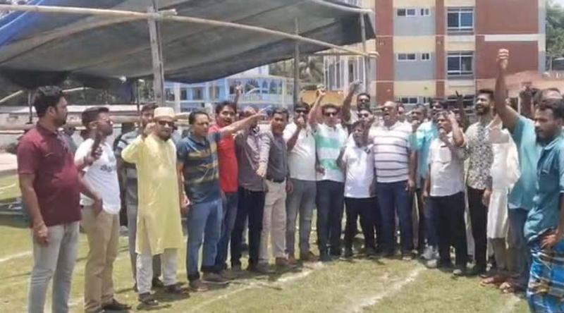 তোফায়েল আহমেদের জানাজা ঘিরে ভোলায় উত্তেজনা, ছাত্রদল-যুবদলের বিক্ষোভ