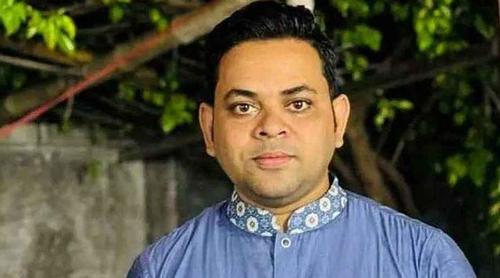 আত্মগোপনে থাকা জেলা ছাত্রলীগ সভাপতি গ্রেপ্তার