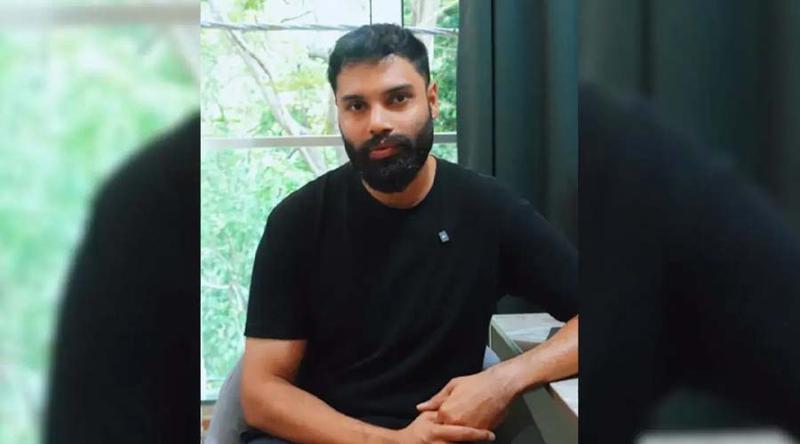 গুগল ম্যাপ নিয়ে রসিকতায় ৪৭ দিন আটক ছিলেন কমেডিয়ান যশ