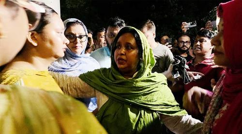 ৩৯১ দিন পর বাসায় ফিরলেন আইভী, ‘ধন্যবাদ’ দিলেন সরকারকে