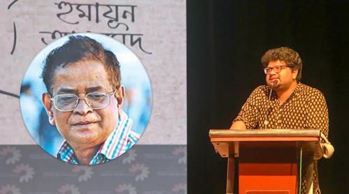 যত দেশে গিয়েছি, দেখেছি বাবাকে নিয়ে আলোচনা হয়: নুহাশ হুমায়ূন