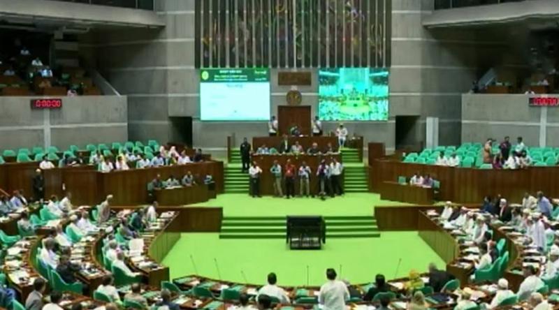 তোফায়েল আহমেদসহ সাবেক ১৬ জন এমপি-মন্ত্রীর মৃত্যুতে সংসদে শোক প্রস্তাব