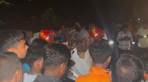 পাবনার ঈশ্বরদীতে ট্রাকচাপায় প্রাণ গেল ২ জনের