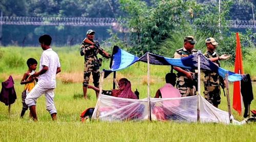 পুশইন করার ৭০ ঘণ্টা পর ১০ জনকে ফেরত নিলো বিএসএফ